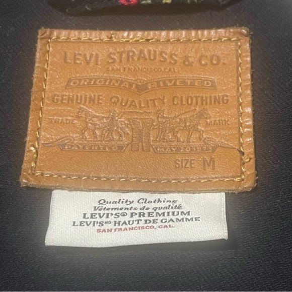 Levi's Trucker Jacket in Ditsy Floral Secret Garden Print Size M - Picture 11 of 13